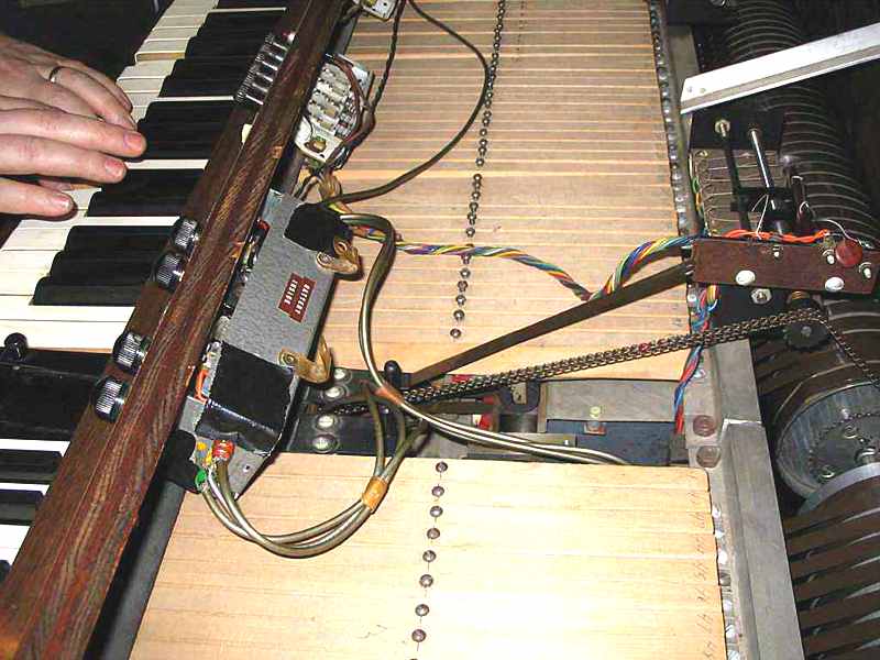 Close up of the keytops - Chamberlin Music Master 600 at Q Division